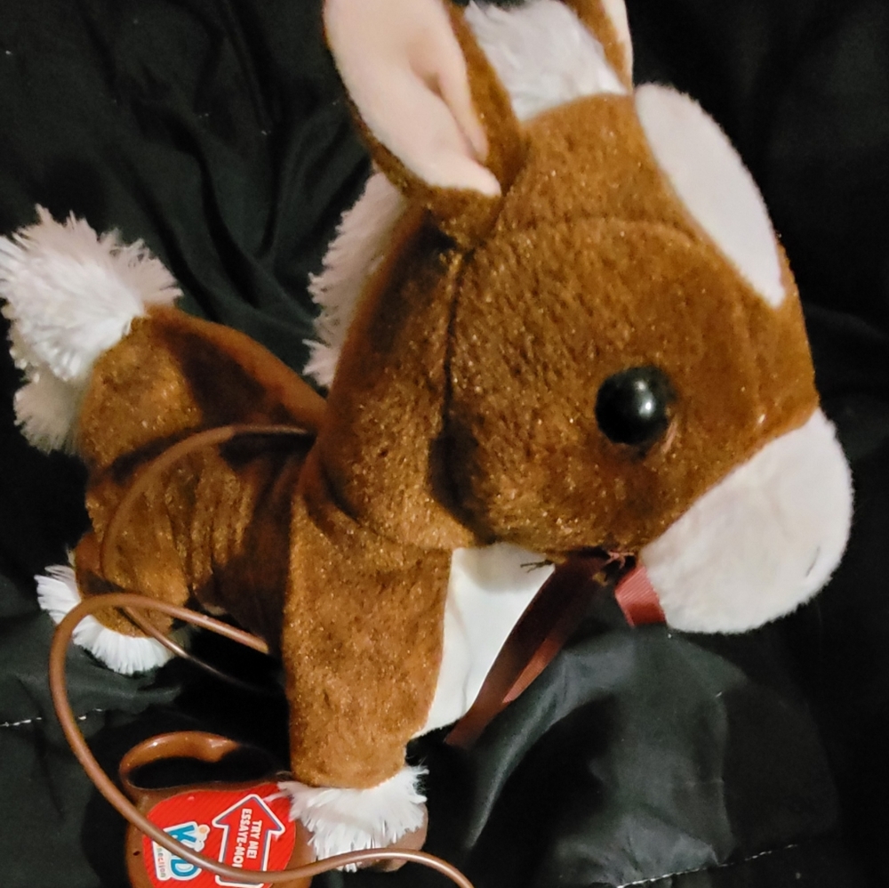 ☆ 3 for $20: Toy Horse 🐎 (walks and neighs)